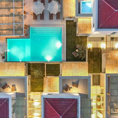 Azzure Luxury Suites Potos Exterior foto