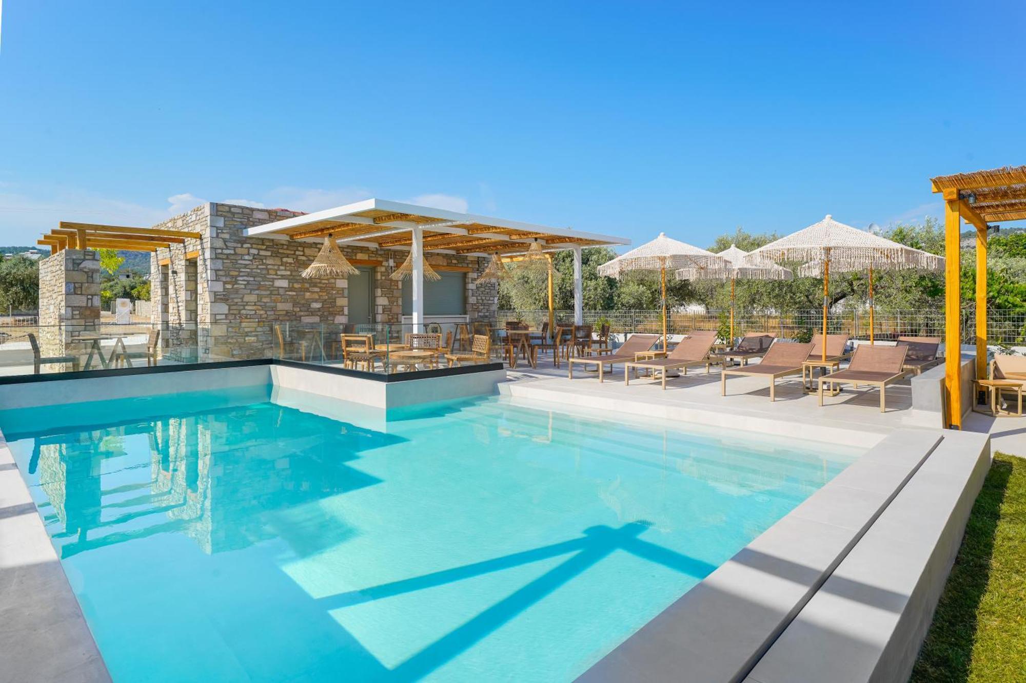 Azzure Luxury Suites Potos Exterior foto