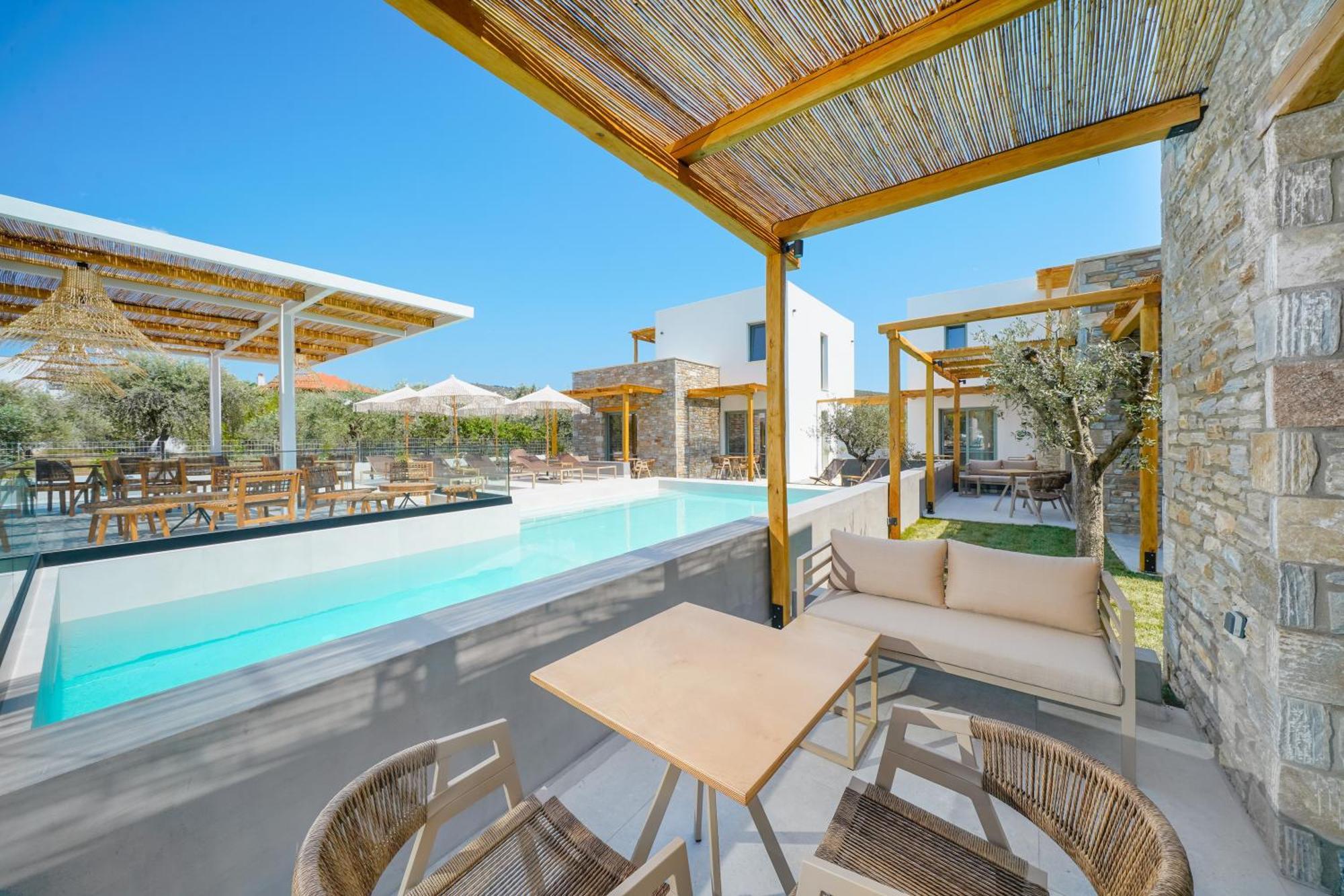 Azzure Luxury Suites Potos Exterior foto