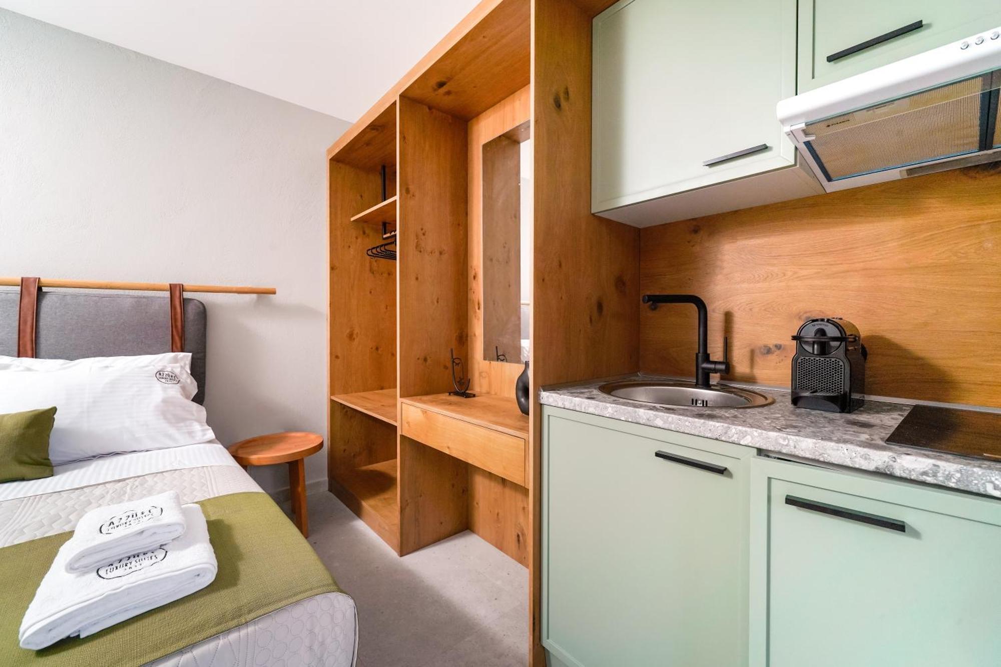 Azzure Luxury Suites Potos Exterior foto